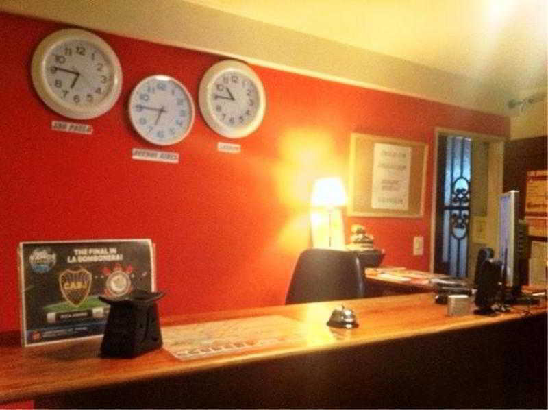 Petit Recoleta Hostel Буэнос-Айрес Экстерьер фото