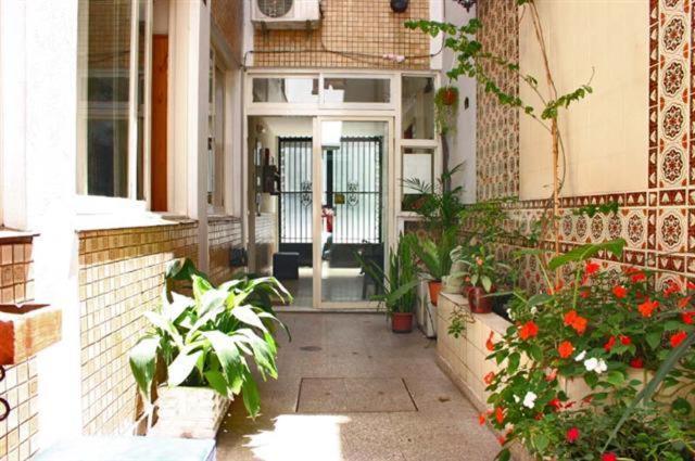 Petit Recoleta Hostel Буэнос-Айрес Экстерьер фото